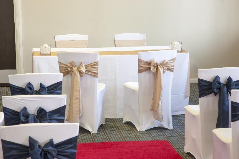 Holiday Inn Ipswich By Ihg מראה חיצוני תמונה