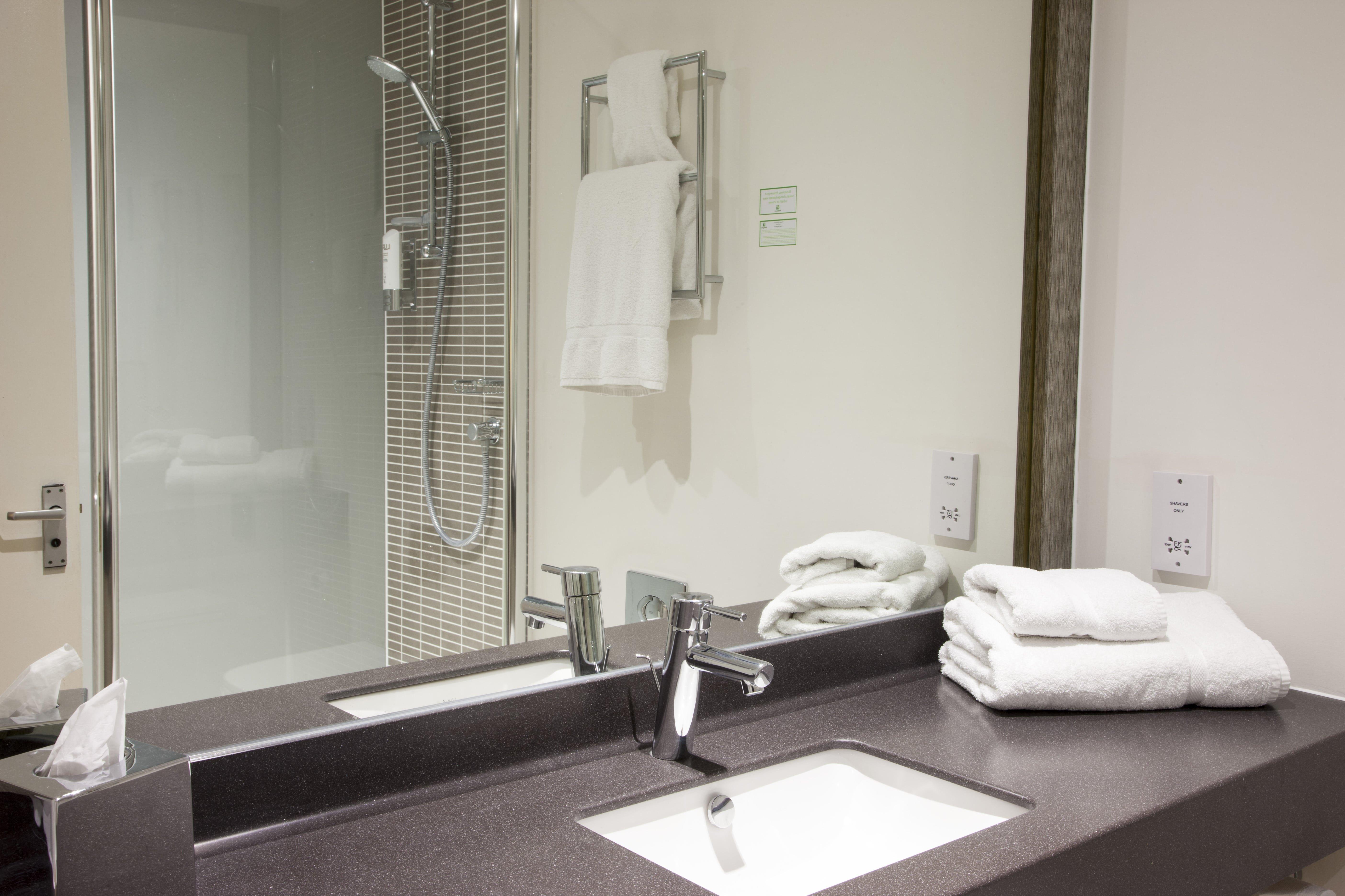 Holiday Inn Ipswich By Ihg מראה חיצוני תמונה