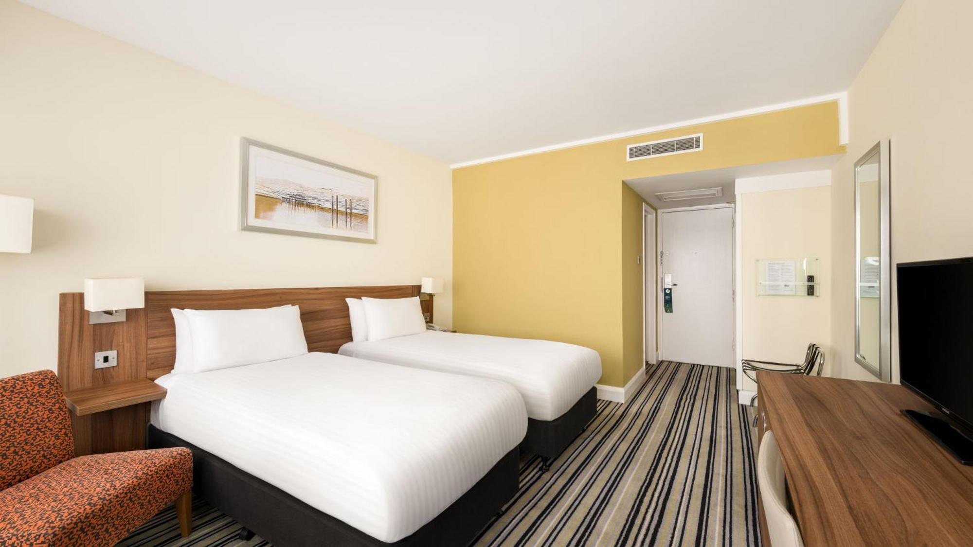 Holiday Inn Ipswich By Ihg מראה חיצוני תמונה